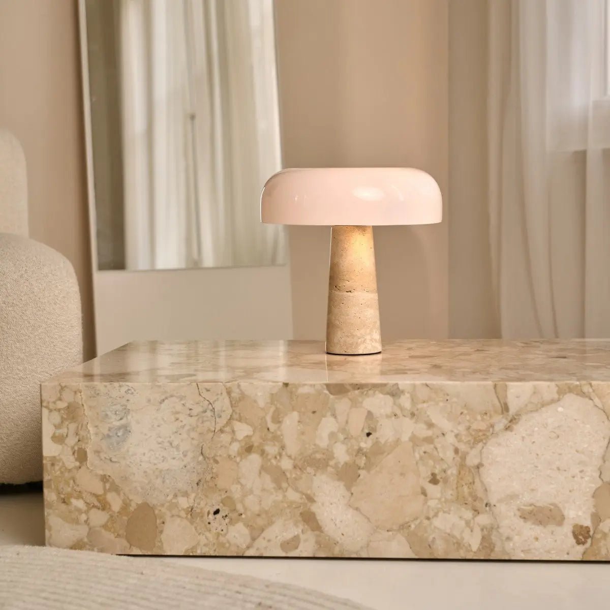 Lampe en travertin Emily