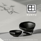 Bol KUNYU22ZW sur une table moderne, ambiance chic et raffinée