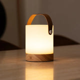 Lampe de table rechargeable en bois marron clair Avery