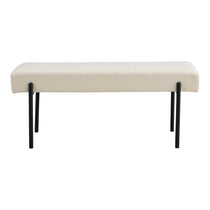 Banc Swindon en bouclé blanc avec pieds en métal noir, vue de face