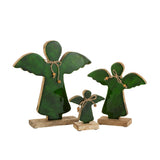 Ange Sur Pied Verni Vert Large - Détail de la finition en bois verni