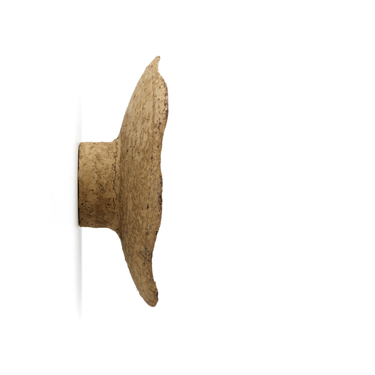 Applique murale Sahara Glow installée dans un intérieur moderne