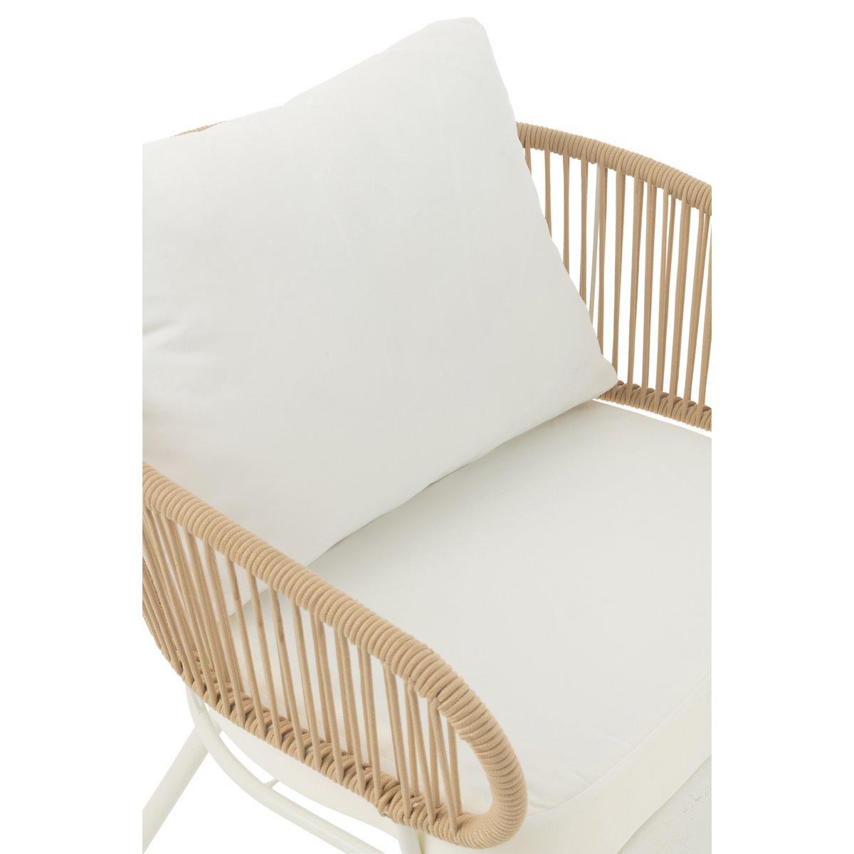 Canapé J-Line en blanc, intégré dans un décor bohème