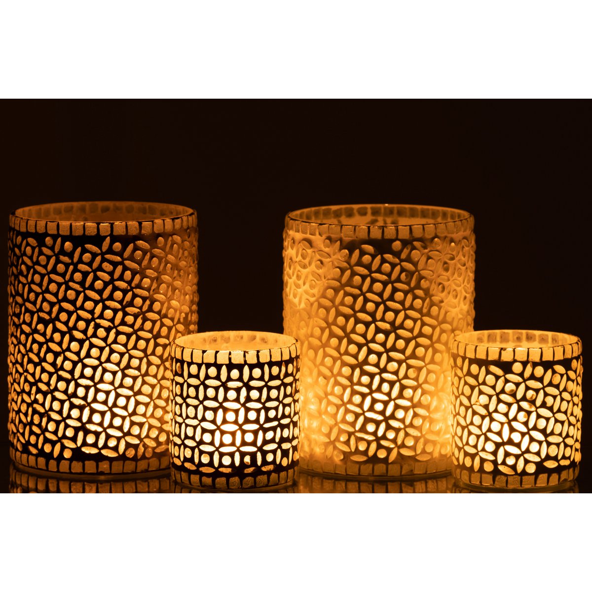 Lanterne J-Line Pattern sur étagère décorative