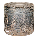 Pots sur une étagère, ajoutant une touche de sophistication