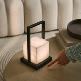 Lampe à poser rechargeable en albâtre naturel Nola