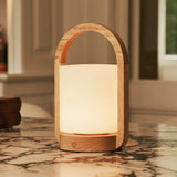 Lampe rechargeable en bois marron clair George