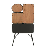 Étagère J-Line avec objets décoratifs, ambiance moderne
