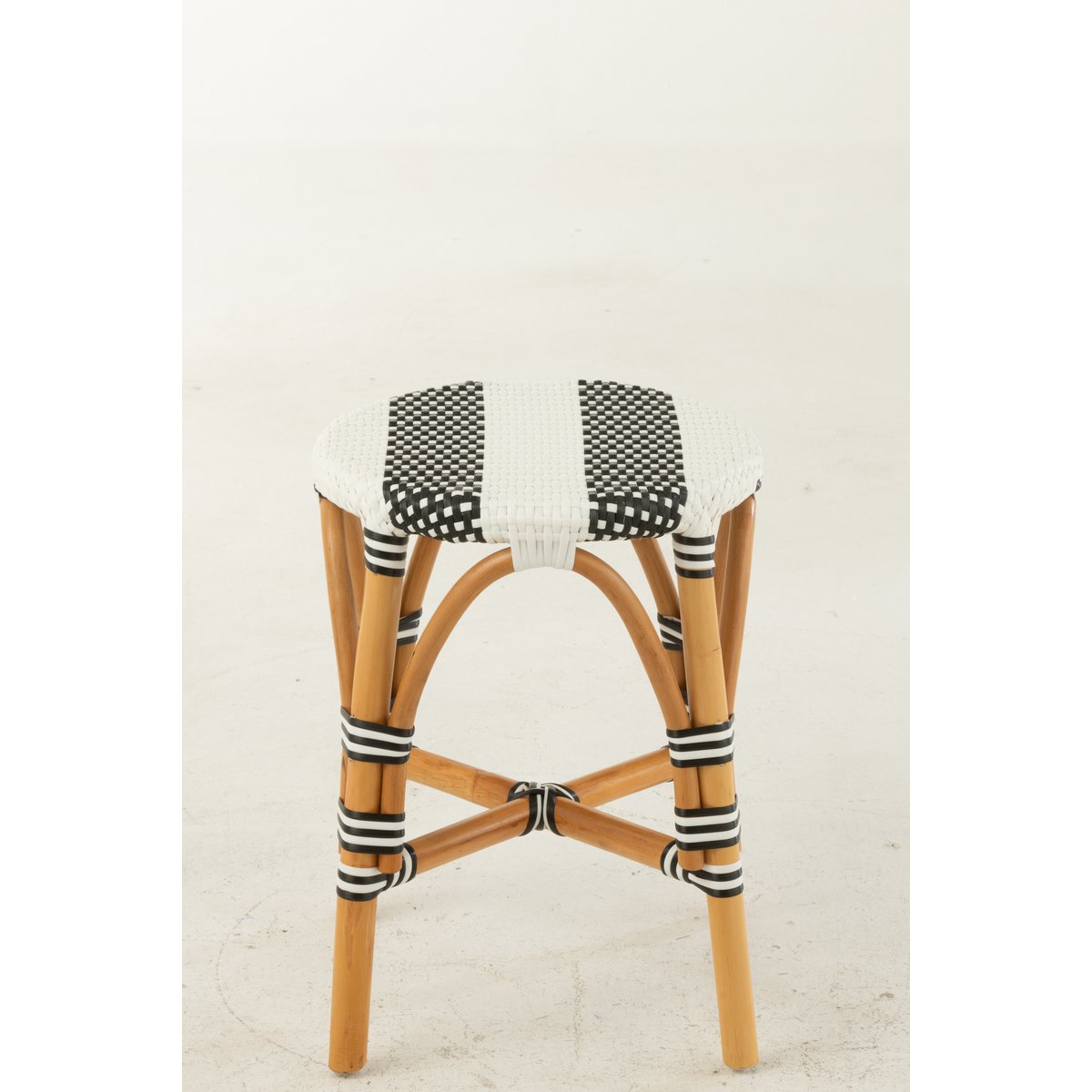 Tabouret rotin noir J-Line vue de face avec détails
