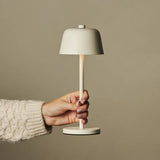 Lampe de table rechargeable Anton Vanille
