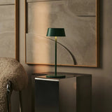 Lampe de table rechargeable verte Hugo Sage