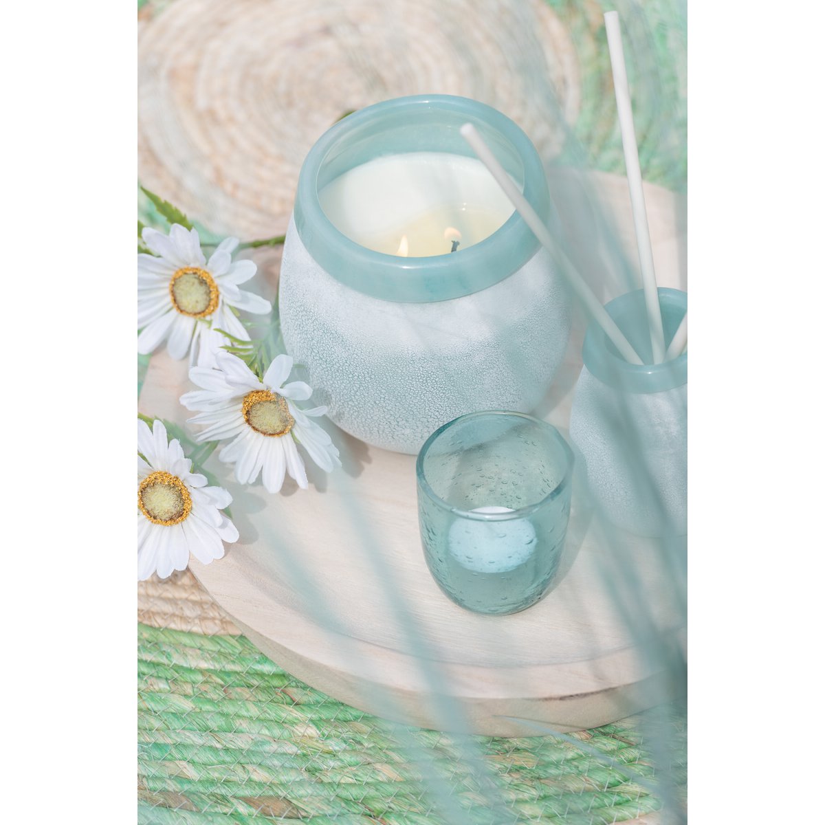 Bougeoir Bubbels en verre aqua de J-Line, vue de côté
