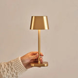Lampe de table rechargeable Ava dorée