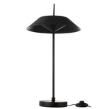 Ambiance chaleureuse avec la lampe J-Line dans un salon