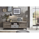 Buffet bas scandinave avec décoration intérieure