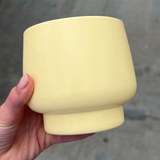 Cache-pot scandinave en céramique jaune