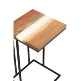 Table J-Line avec accessoires de décoration