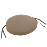 Détail du design de la chaise Toa, métal et corde marron