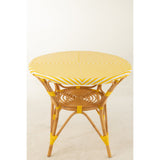 Table Live J-Line dans un salon moderne, ambiance chaleureuse