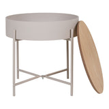 Vue rapprochée de la surface en acier thermolaqué de la Sisco Side Table
