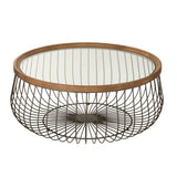 Tables basses J-Line dans un salon moderne et élégant