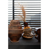 Vase Max J-Line en verre marron, ambiance décorative dans un salon