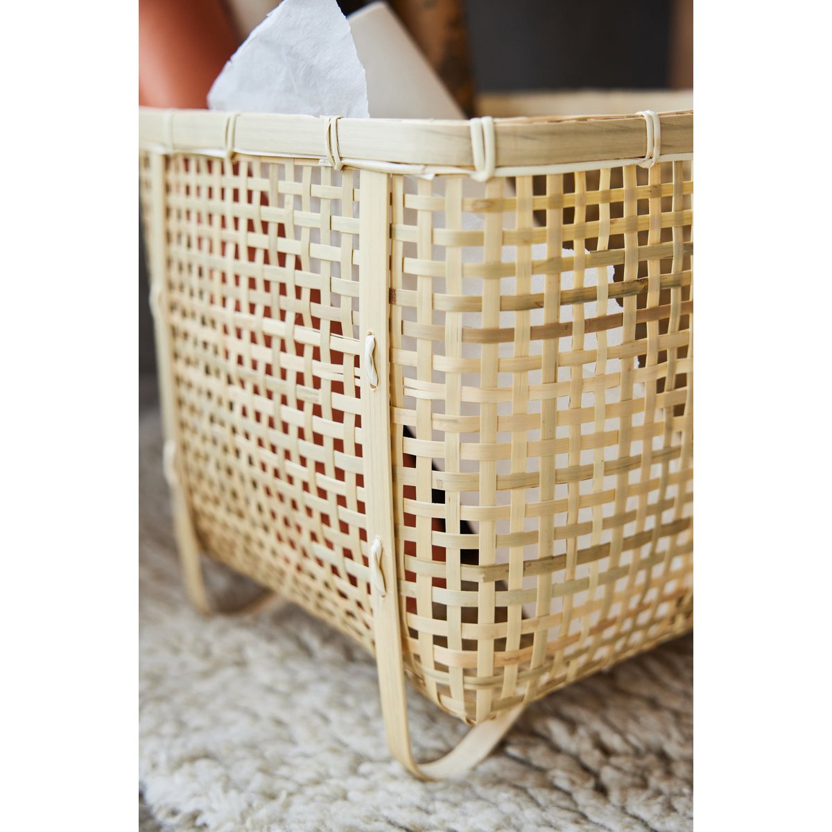 Utilisation des paniers carrés Sporta pour le rangement de textiles