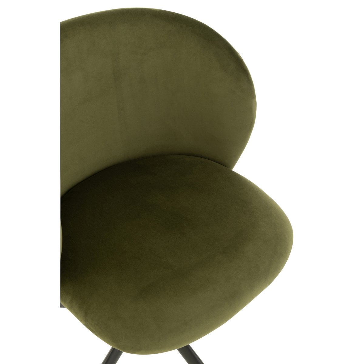 Chaise J-Line en situation dans un salon moderne