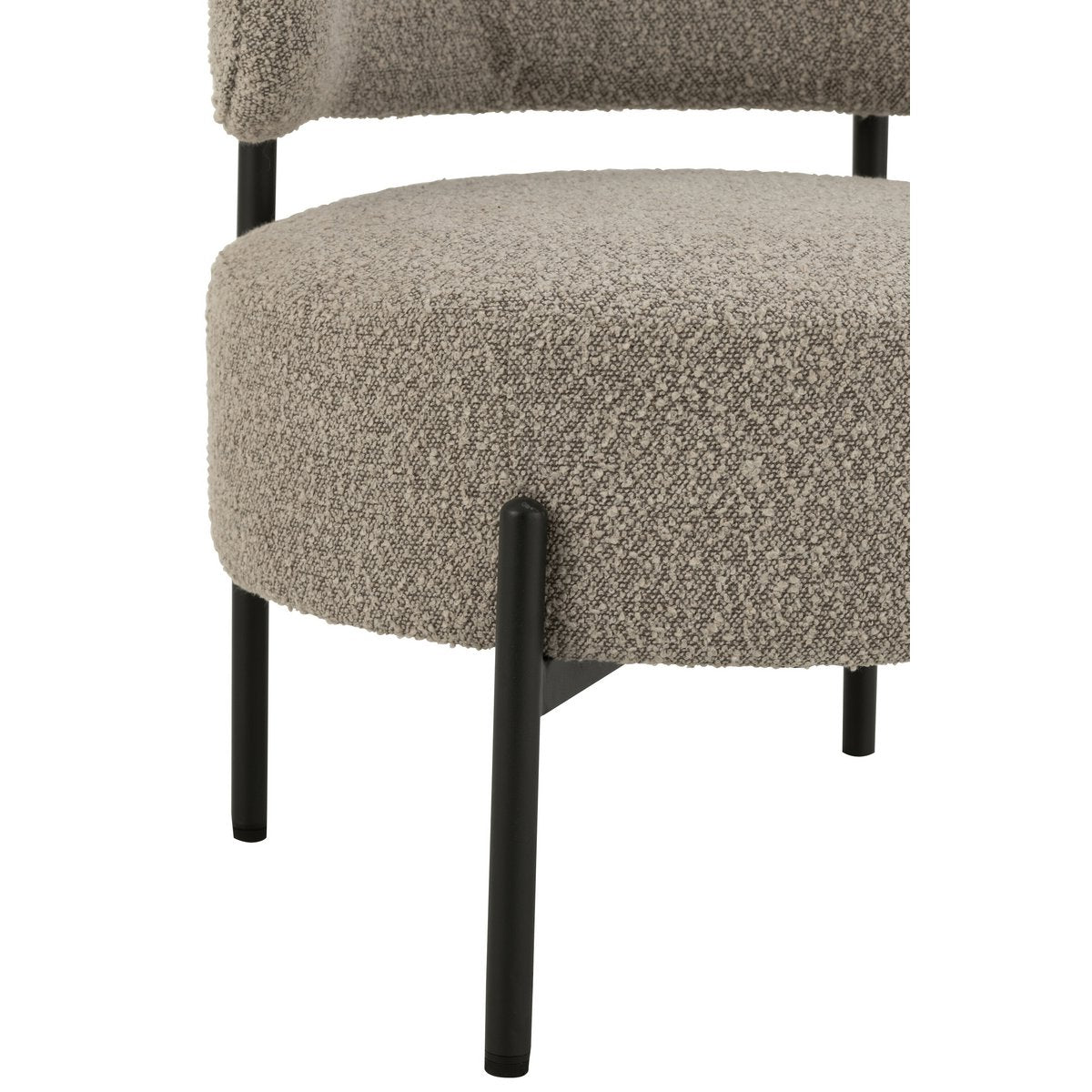 Profil de la chaise longue J-Lounge, mise en valeur des courbes.