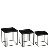 Table d'appoint Beth Noir - vue d'ensemble avec trois tables en métal noir