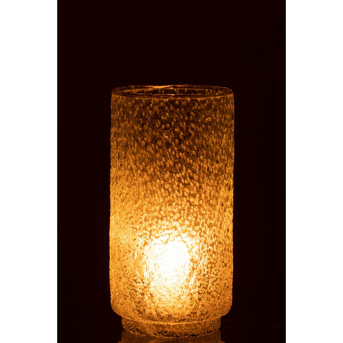 Détail du verre transparent de la lanterne J-Line Edge