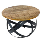 Table basse de table d'appoint autour du salon