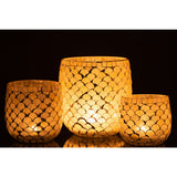 Zoom sur la texture en verre de la lanterne Mosaic