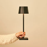 Lampe de table rechargeable noire William
