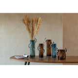 Vase Steggy J-Line avec fleurs, mise en scène élégante