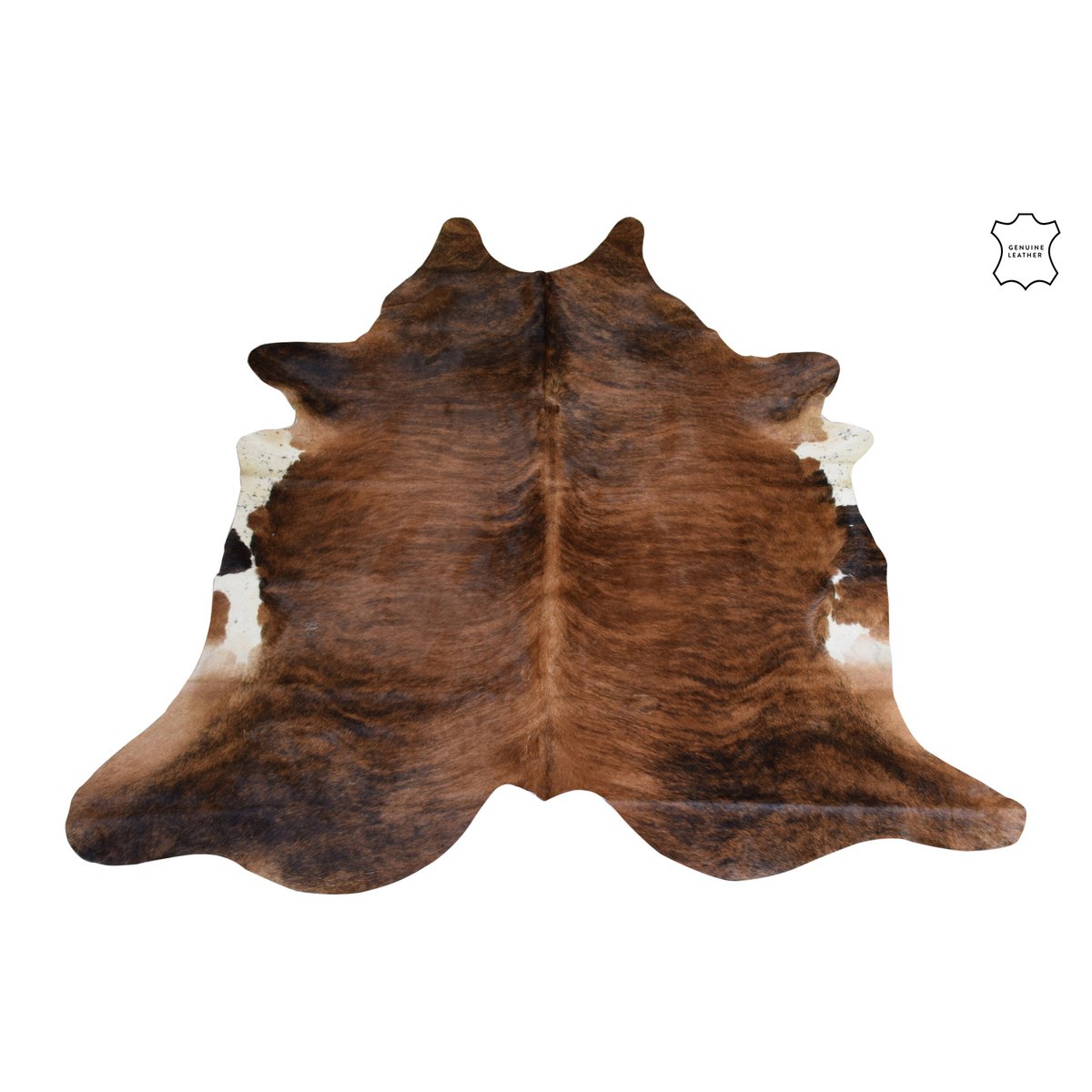 Détail du cuir de vachette marron du tapis J-Line, texture luxueuse