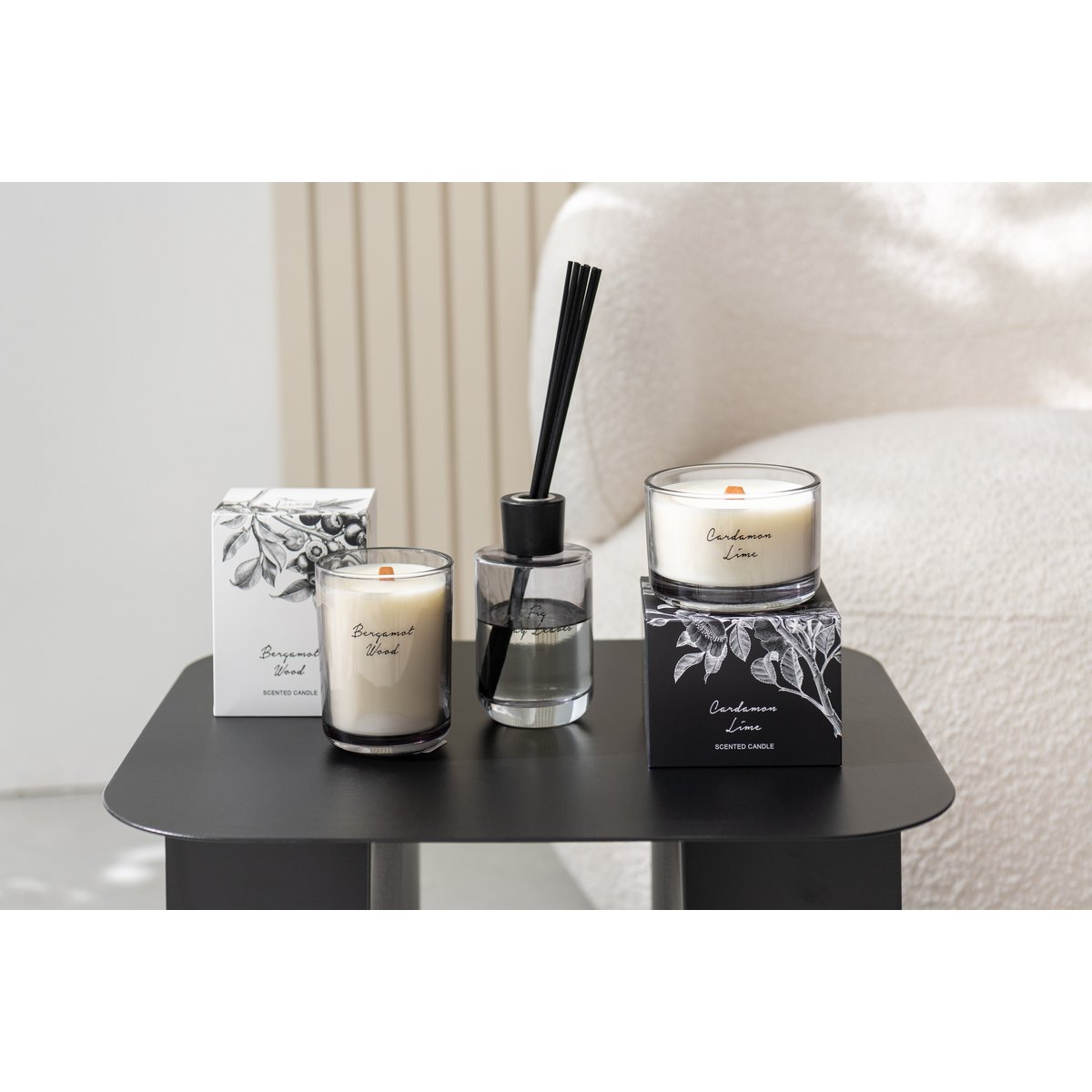 Bougie parfumée J-Line bois de bergamote - détail de la cire de coco, couleurs multicolores.