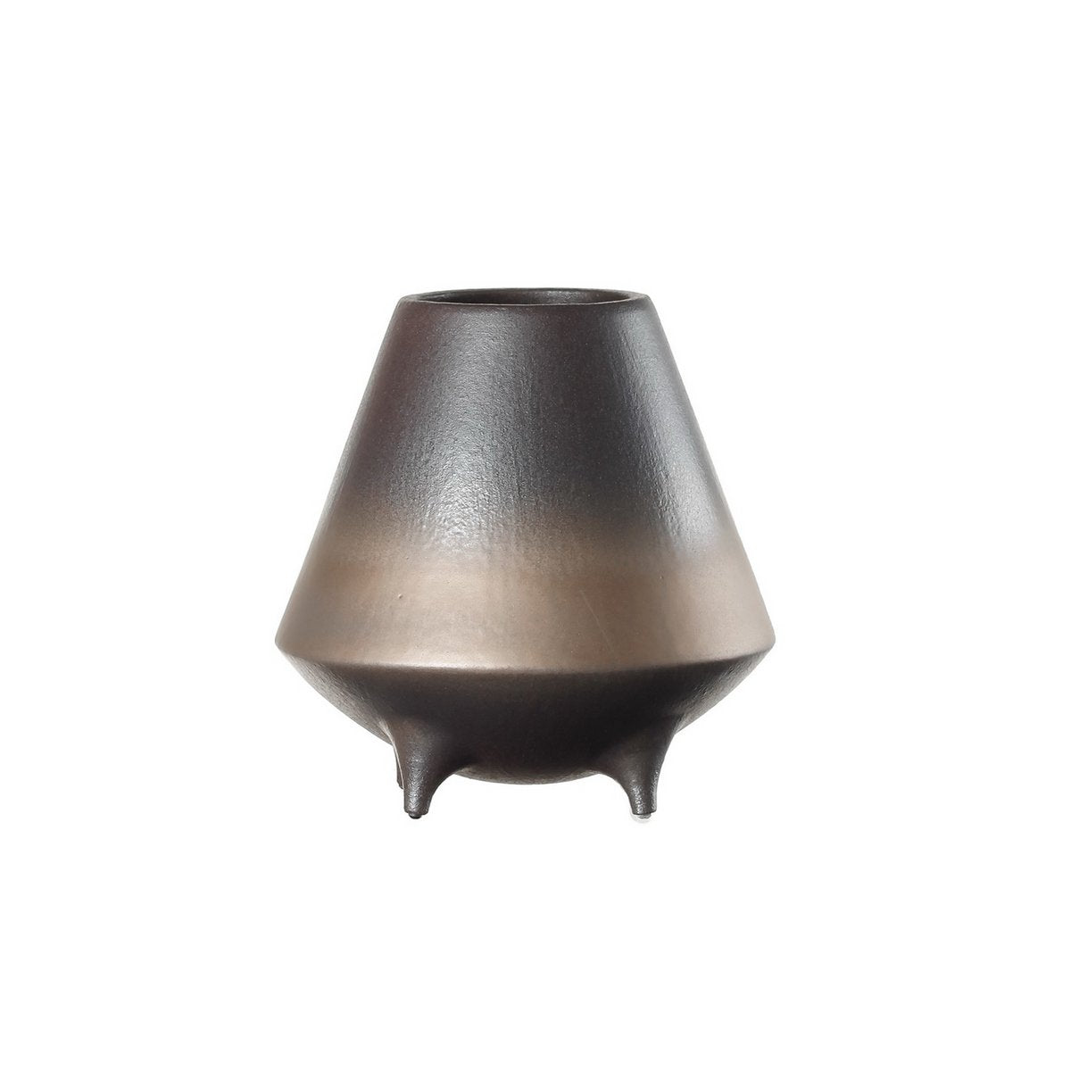 Détail du bol en céramique avec finition bronze et noir