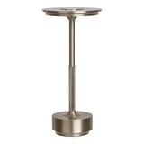 Lampe de table LED Lyneham en aluminium argenté sur une table