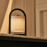 Lampe rechargeable en bois noir et gris River