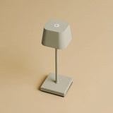 Lot de 8 lampes à poser rechargeables gris ombre Sarphati Mini avec station