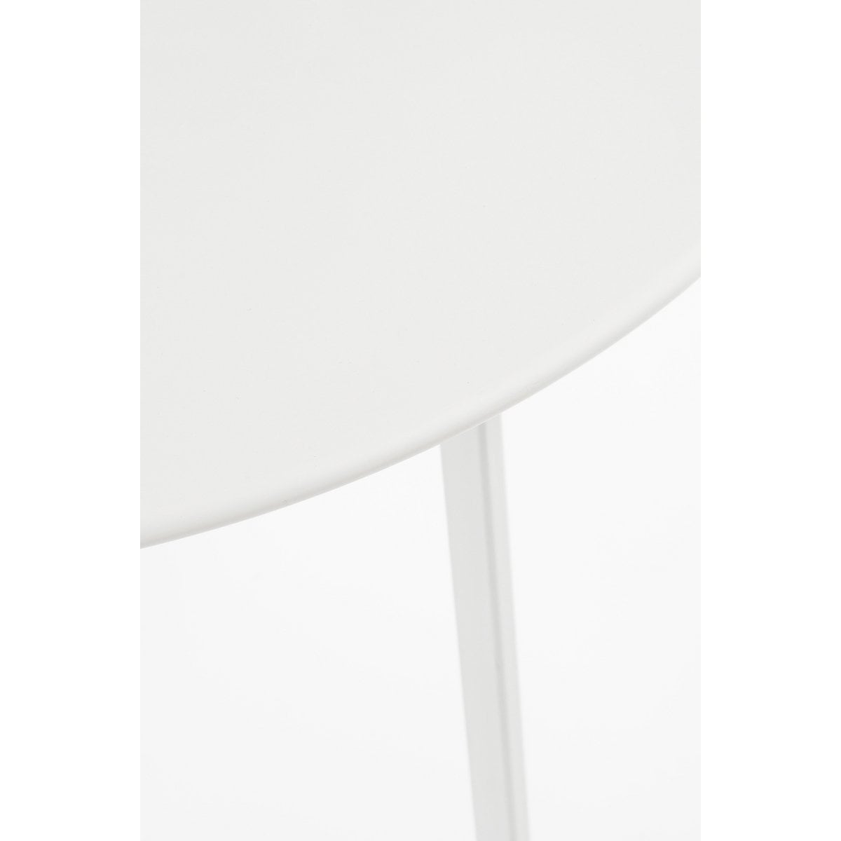 Table d'appoint Seattle Blanc en extérieur, parfaite pour le jardin.