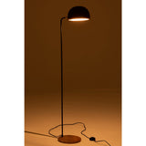 Détail du pied en bois de la lampe Evy
