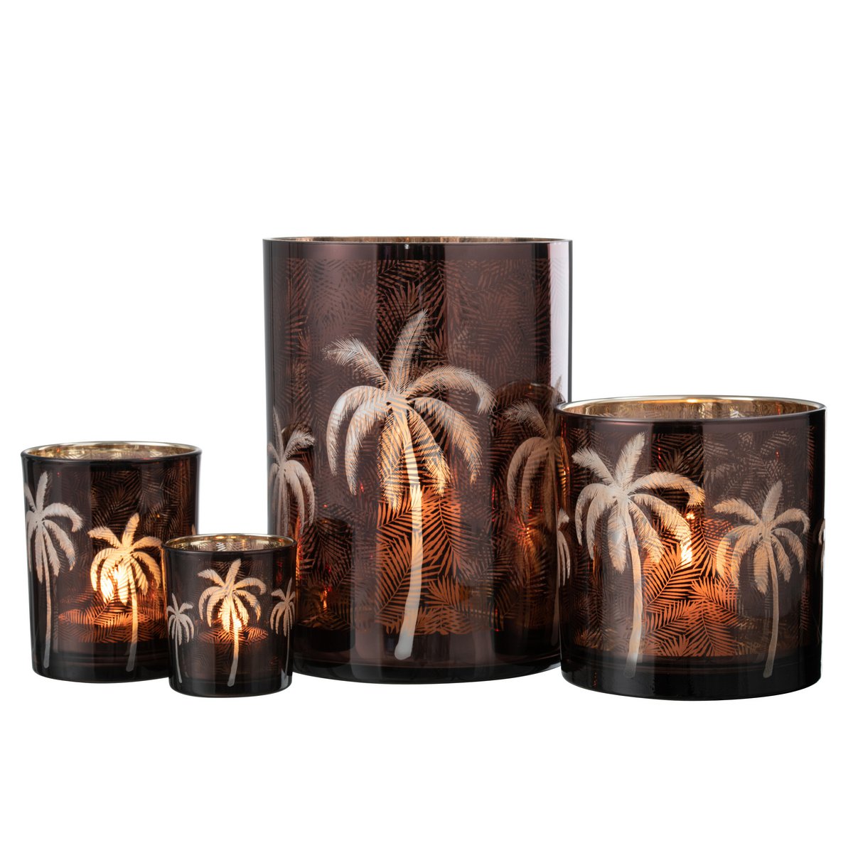 Ambiance chaleureuse avec la lanterne J-Line Palmier