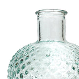 Détail de la bouteille Zuanshí, mettant en valeur son design artisanal