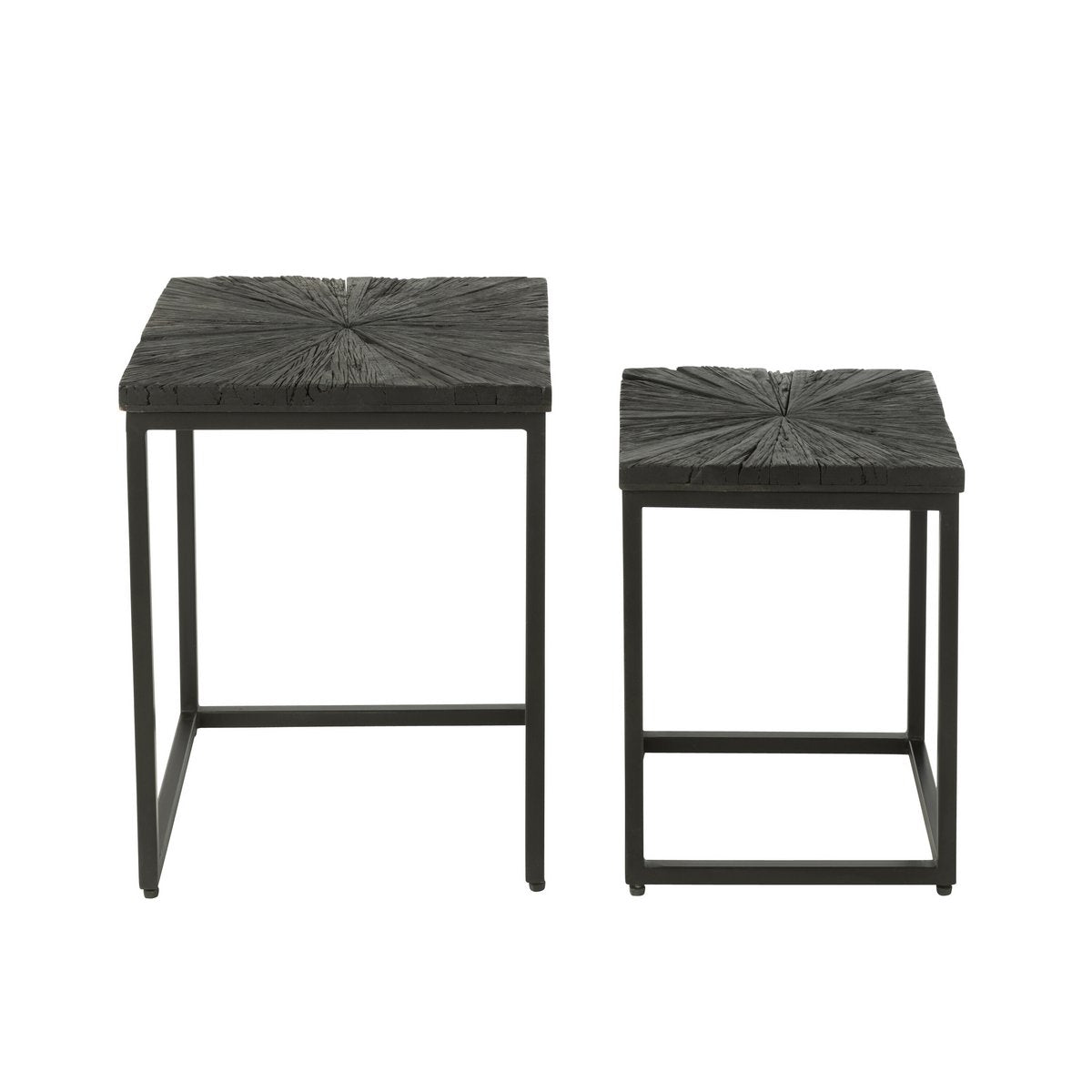 Vue rapprochée du pied en fer de la table Shanil
