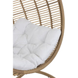 Chaise suspendue J-Line avec un décor extérieur