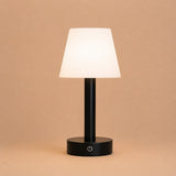 Lampe de table rechargeable en bois noir Zoë