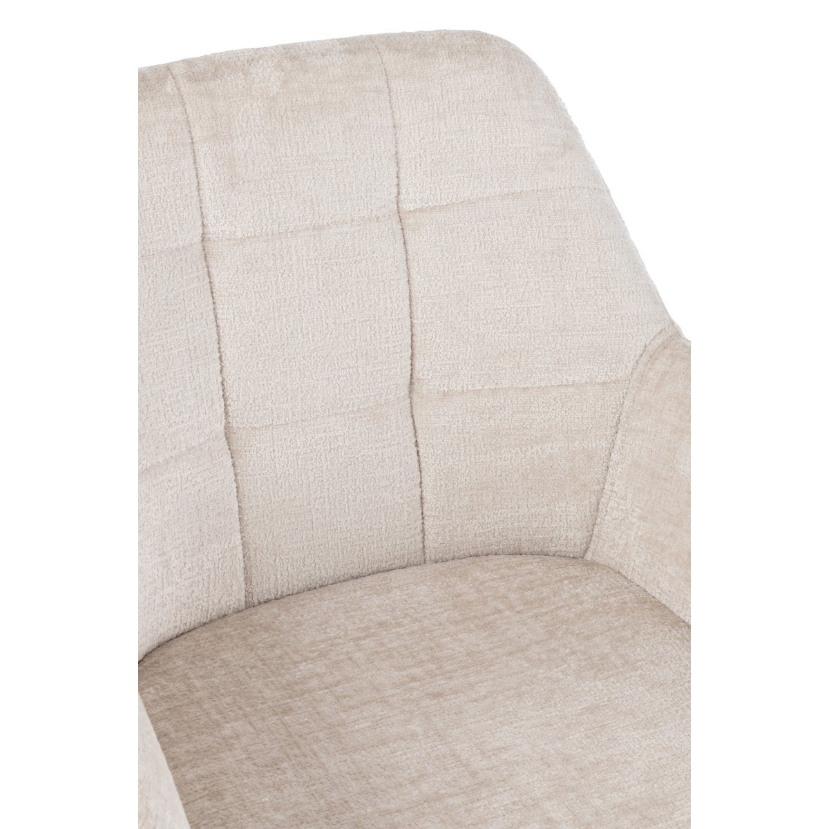 Chaise J-Line Louna sur fond neutre