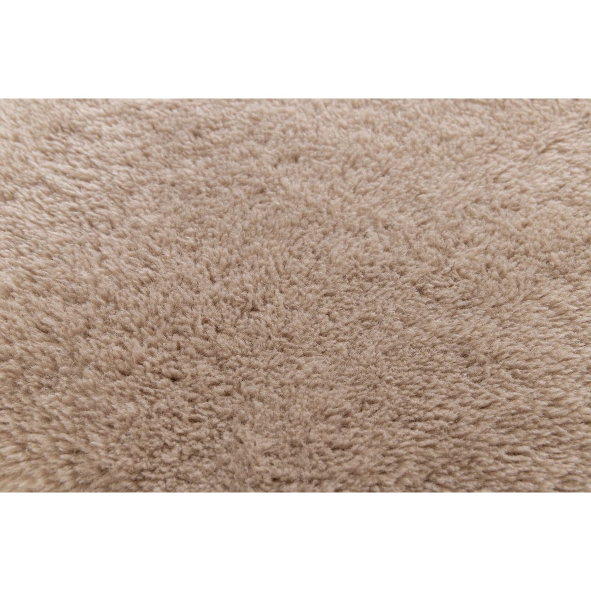 Détail du tapis Billy Naturel, texture douce et élégante